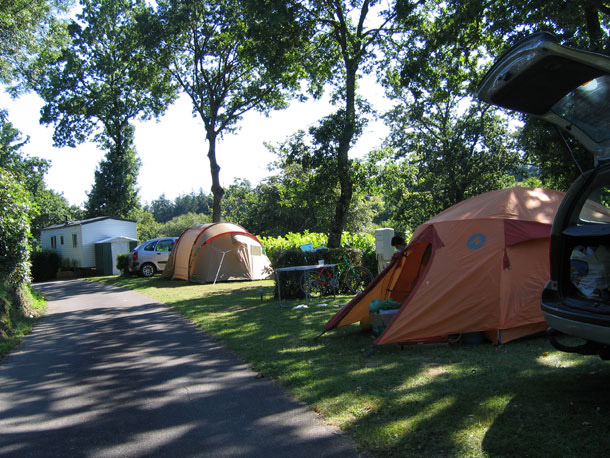 emplacement camping manoir de penn ar ster