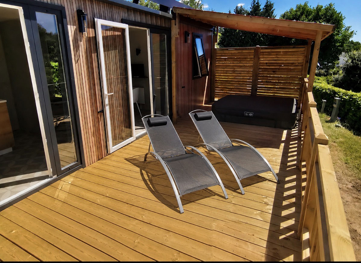 Extérieur mobile-home COTE JARDIN