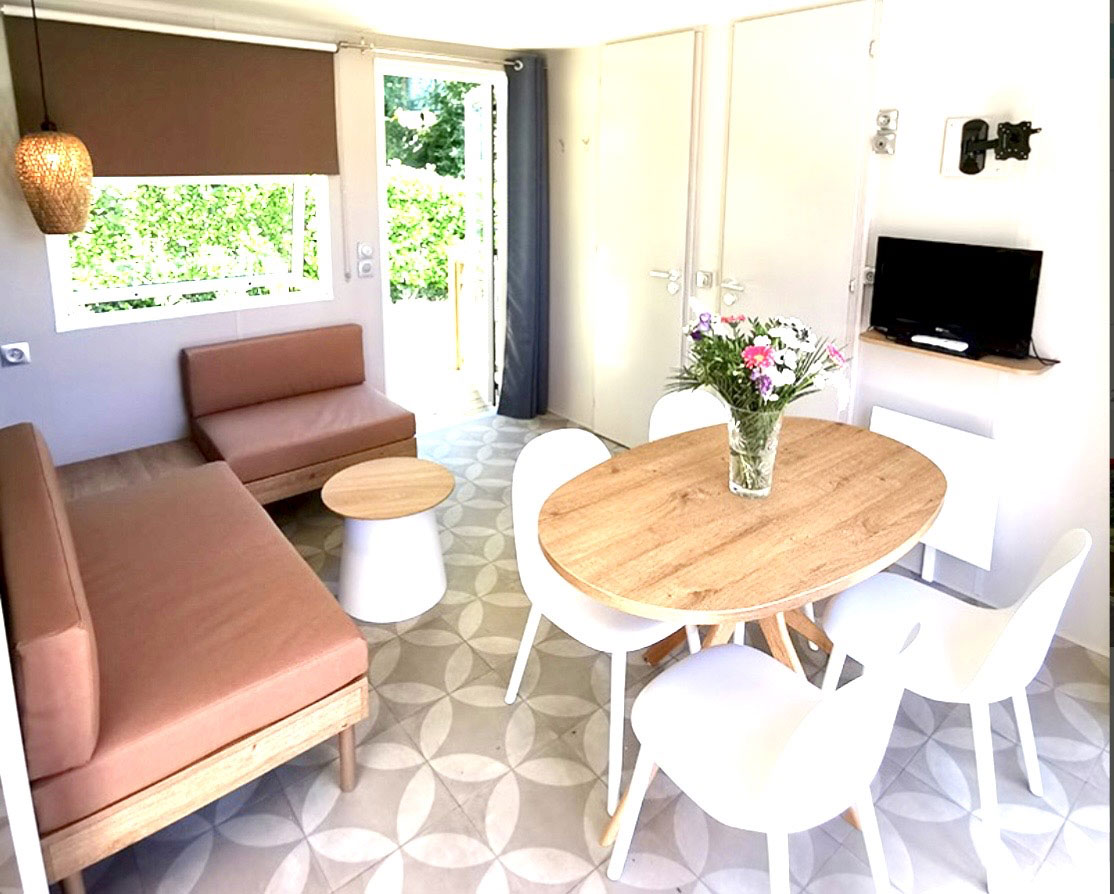 Extérieur mobile-home COTE JARDIN