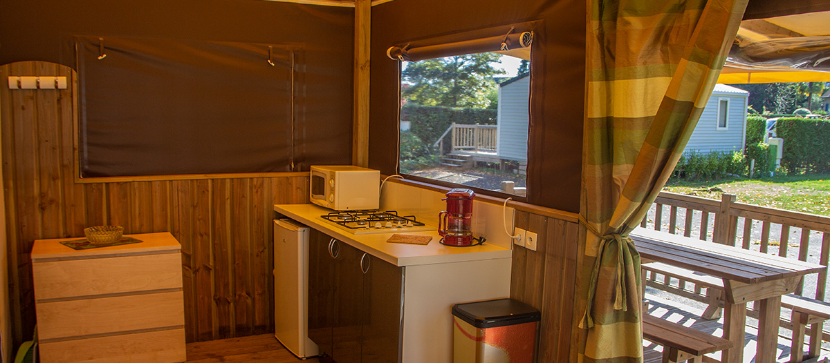 Intérieur Tente en bois